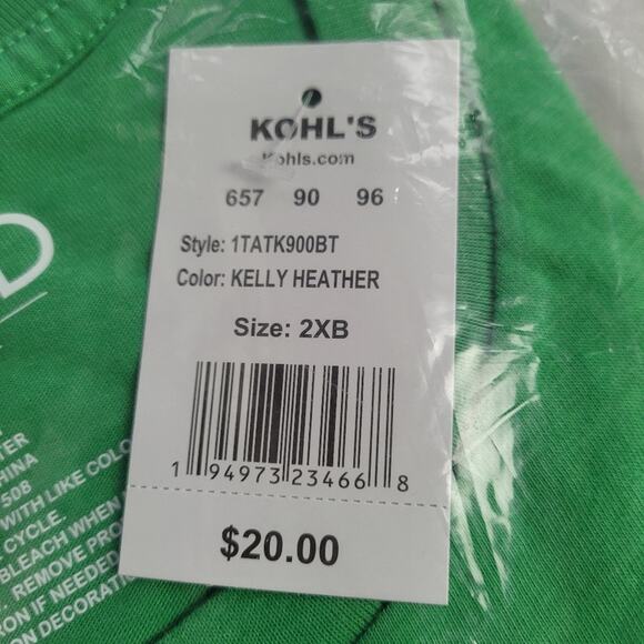 NWT Working on My Santa Bod Green T-shirt size 2XB - Picture 4 of 6